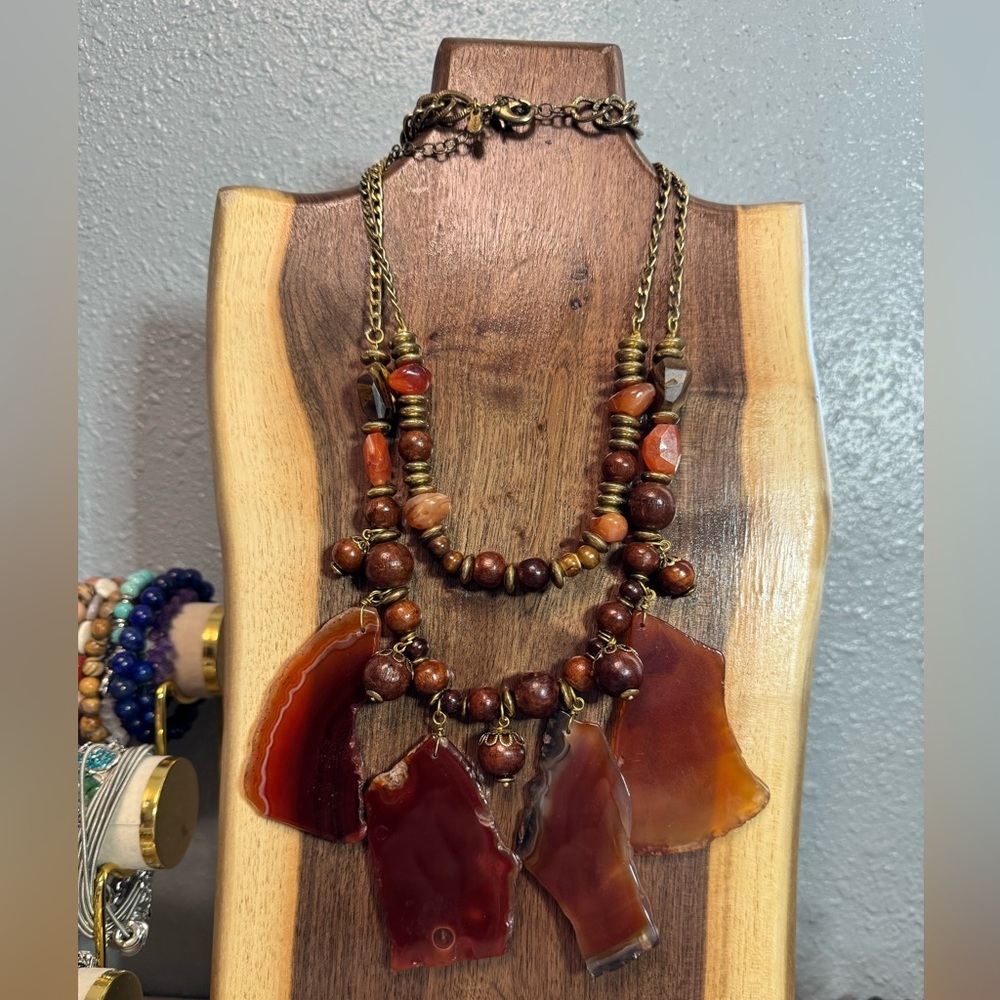 Carnelian Agate Brown and Gold Chunky Chico’s Natural Stone Necklace - Picture 4 of 12